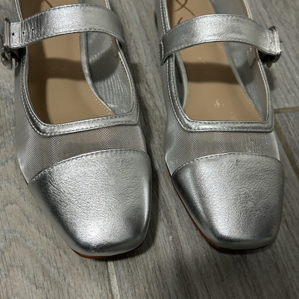 LIKE NEW! Women's Sam Edelman Silver/Mesh Ballet Flat Mary Jane- 8 1/2 - Picture 4 of 12